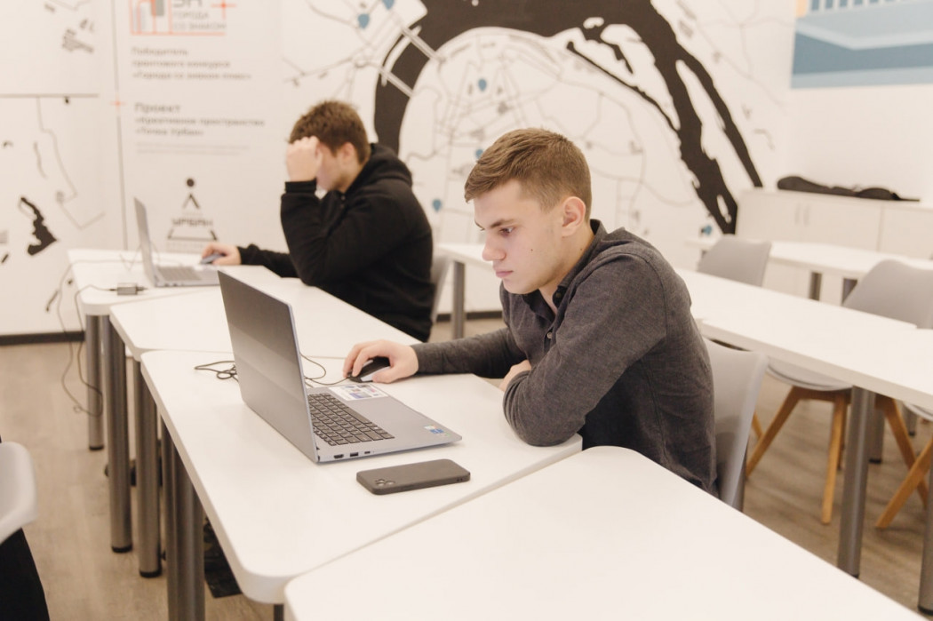 ���������� �� �������� �� ��������� ��������������� � ����������� ������������ ��������� AutoCAD�